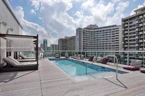 Condominio en venta en Miami Beach, Florida, 41.53 m2 № 1271015 - foto 5