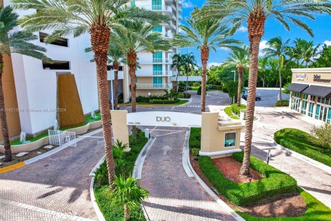 Copropriété à vendre à Hallandale Beach, Floride: 3 chambres, 151.8 m2 № 1242491 - photo 21