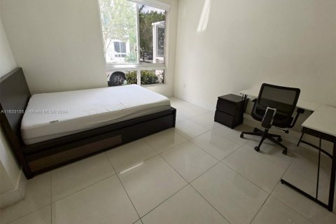 Townhouse in LANDMARK in Doral, Florida 3 bedrooms, 222.87 sq.m. № 1293709 - photo 18