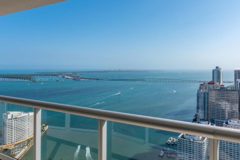 Condominio en alquiler en Miami, Florida, 3 dormitorios, 134.71 m2 № 1357308 - foto 2