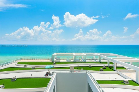 Condominio en venta en Miami Beach, Florida, 2 dormitorios, 100.71 m2 № 1073403 - foto 20