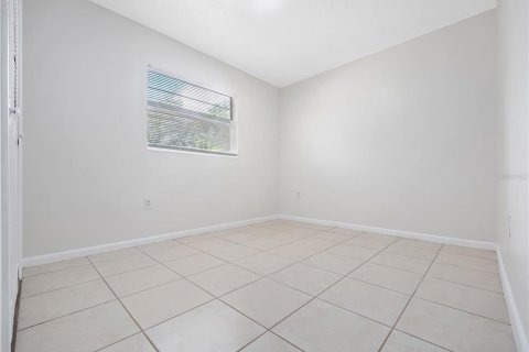 Casa en venta en Orlando, Florida, 4 dormitorios, 109.9 m2 № 1381029 - foto 11