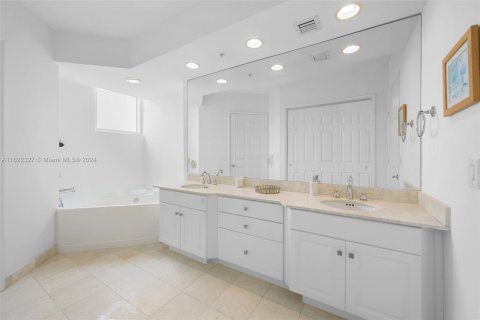 Condo in Aventura, Florida, 3 bedrooms  № 1269231 - photo 6