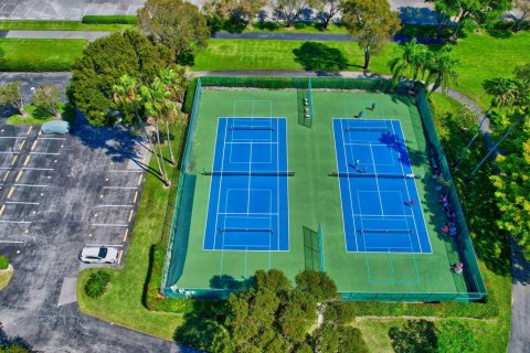 Condo in Delray Beach, Florida, 2 bedrooms  № 1163125 - photo 25