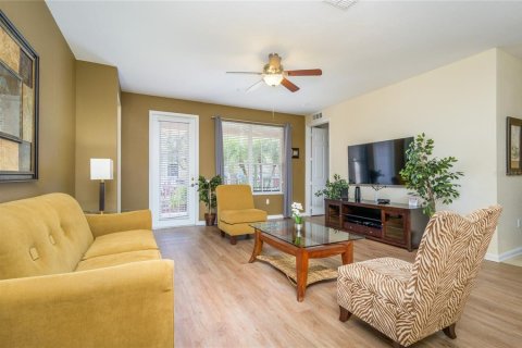 Condominio en venta en Orlando, Florida, 2 dormitorios, 169.36 m2 № 1053191 - foto 12