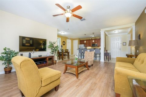 Condominio en venta en Orlando, Florida, 2 dormitorios, 169.36 m2 № 1053191 - foto 3