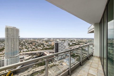 Condominio en venta en Miami, Florida, 2 dormitorios, 124.49 m2 № 1406226 - foto 15