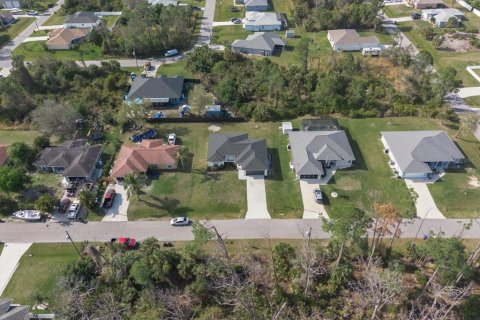 Casa en venta en North Port, Florida, 3 dormitorios, 142.6 m2 № 1053421 - foto 4