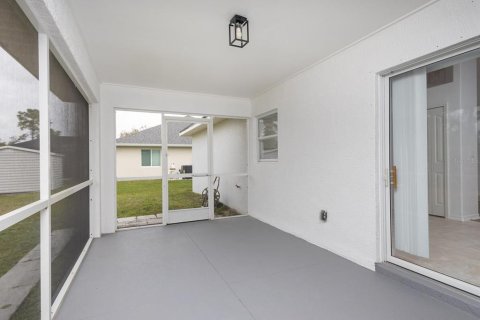 House in North Port, Florida 3 bedrooms, 142.6 sq.m. № 1053421 - photo 30