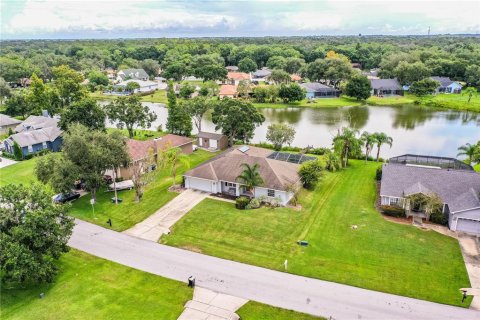 House in Lakeland, Florida 4 bedrooms, 222.41 sq.m. № 1362070 - photo 13