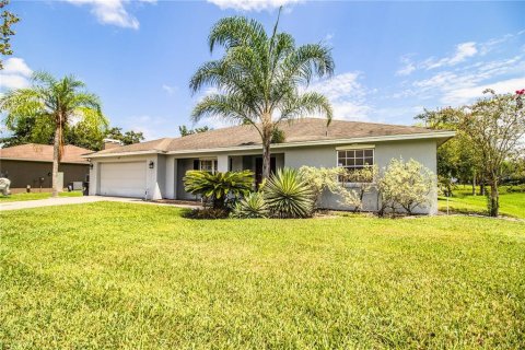 House in Lakeland, Florida 4 bedrooms, 222.41 sq.m. № 1362070 - photo 18