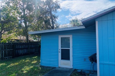 Duplex in Edgewater, Florida 2 bedrooms, 99.78 sq.m. № 1034850 - photo 13