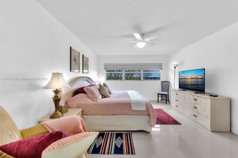 Condominio en venta en Pembroke Pines, Florida, 2 dormitorios, 126.72 m2 № 1226577 - foto 30