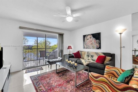 Condominio en venta en Pembroke Pines, Florida, 2 dormitorios, 126.72 m2 № 1226577 - foto 25