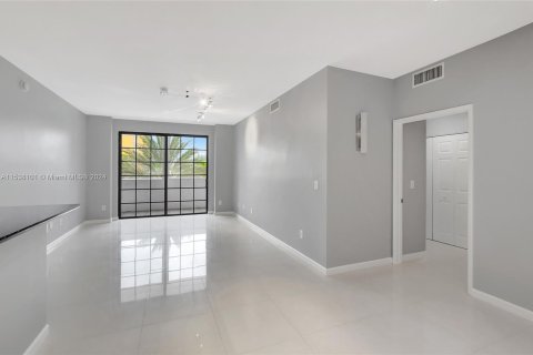 Copropriété à vendre à Boca Raton, Floride: 2 chambres, 107.02 m2 № 1024125 - photo 4