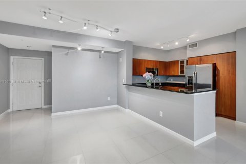 Condominio en venta en Boca Raton, Florida, 2 dormitorios, 107.02 m2 № 1024125 - foto 5