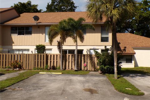 Adosado en venta en Plantation, Florida, 3 dormitorios, 137.5 m2 № 1370476 - foto 4