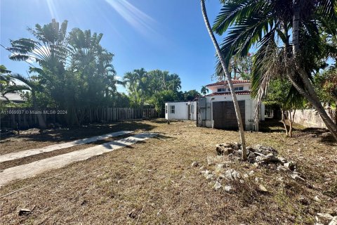 Terreno en venta en Hollywood, Florida № 1388089 - foto 11