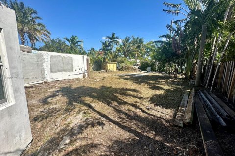 Terreno en venta en Hollywood, Florida № 1388089 - foto 9