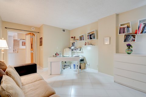 Condominio en venta en Hollywood, Florida, 2 dormitorios, 105.17 m2 № 1077153 - foto 13