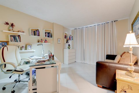 Condominio en venta en Hollywood, Florida, 2 dormitorios, 105.17 m2 № 1077153 - foto 12