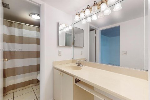 Condominio en venta en Miami, Florida, 2 dormitorios, 86.96 m2 № 1381804 - foto 19