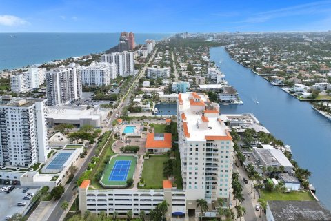 Condominio en venta en Fort Lauderdale, Florida, 2 dormitorios, 108.7 m2 № 1381854 - foto 25