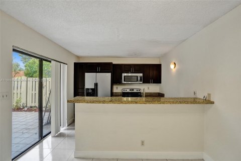 Touwnhouse à vendre à Davie, Floride: 3 chambres, 151.24 m2 № 1381807 - photo 18