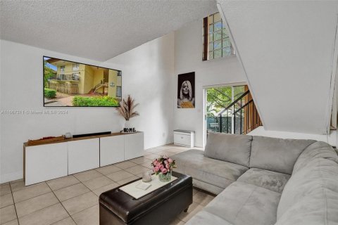 Condominio en venta en Miami, Florida, 1 dormitorio, 74.41 m2 № 1381902 - foto 9