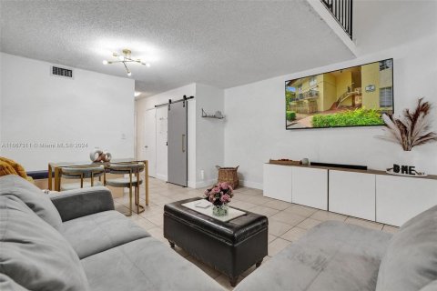 Condominio en venta en Miami, Florida, 1 dormitorio, 74.41 m2 № 1381902 - foto 8