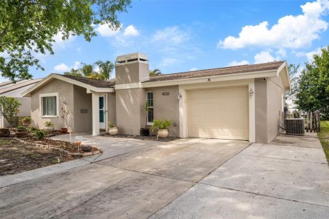 Casa en venta en New Port Richey, Florida, 3 dormitorios, 137.4 m2 № 1339357 - foto 1