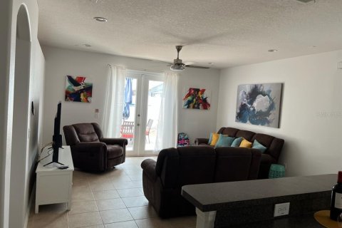 Casa en venta en Davenport, Florida, 3 dormitorios, 121.7 m2 № 1283100 - foto 16