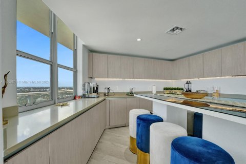 Condominio en venta en Hollywood, Florida, 3 dormitorios, 162.76 m2 № 1072118 - foto 25