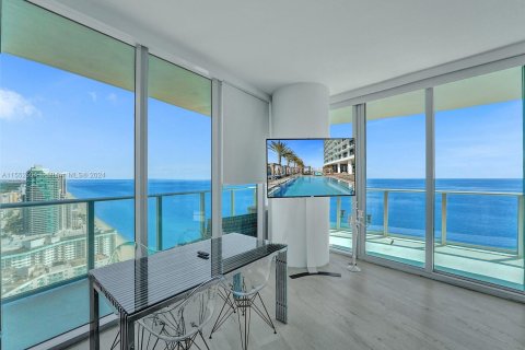 Copropriété à vendre à Hollywood, Floride: 3 chambres, 162.76 m2 № 1072118 - photo 20