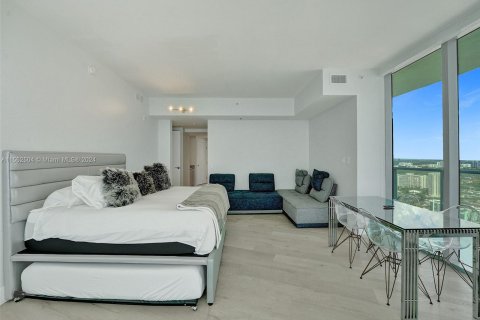 Copropriété à vendre à Hollywood, Floride: 3 chambres, 162.76 m2 № 1072118 - photo 21