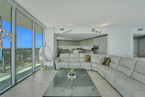 Copropriété à vendre à Hollywood, Floride: 3 chambres, 162.76 m2 № 1072118 - photo 5