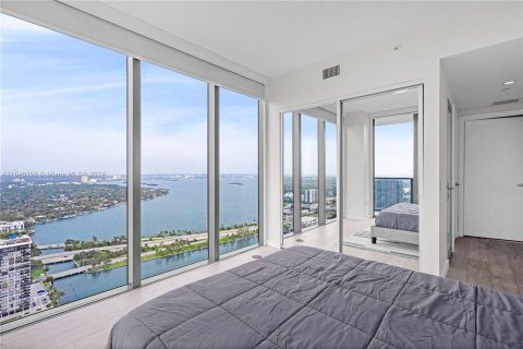 Copropriété à vendre à Miami, Floride: 3 chambres, 151.8 m2 № 1072156 - photo 30