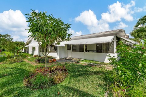 Casa en venta en Tamarac, Florida, 2 dormitorios, 120.03 m2 № 1068483 - foto 1
