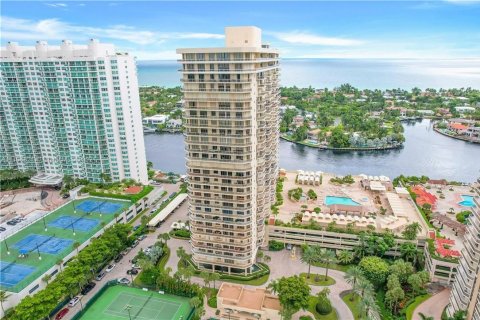 Condo in Aventura, Florida, 2 bedrooms  № 1171146 - photo 7