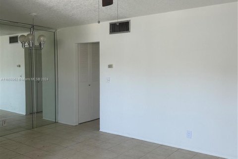 Copropriété à vendre à Hollywood, Floride: 1 chambre, 53.51 m2 № 1332570 - photo 27