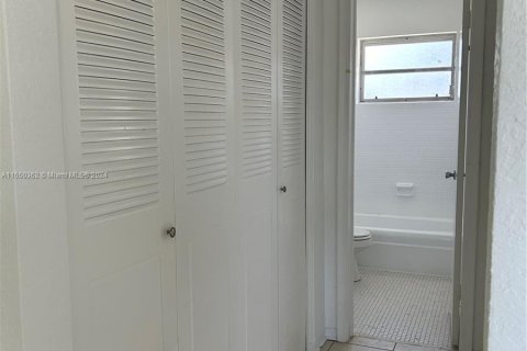 Copropriété à vendre à Hollywood, Floride: 1 chambre, 53.51 m2 № 1332570 - photo 22