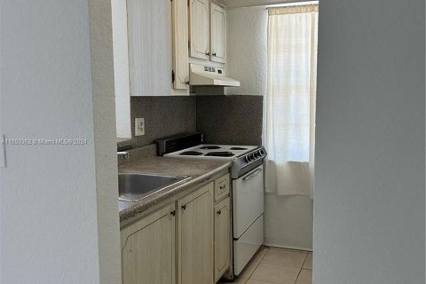 Copropriété à vendre à Hollywood, Floride: 1 chambre, 53.51 m2 № 1332570 - photo 25