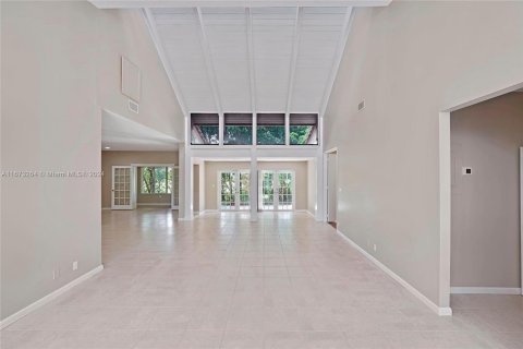 Villa ou maison à vendre à Tamarac, Floride: 3 chambres, 242.47 m2 № 1395957 - photo 2