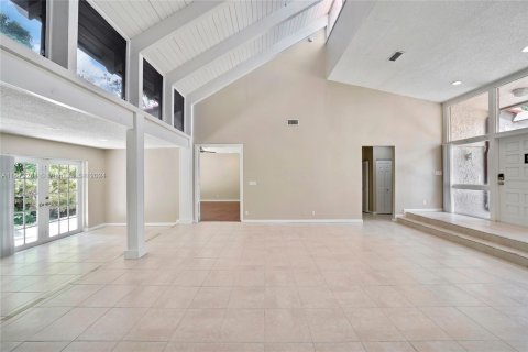 Villa ou maison à vendre à Tamarac, Floride: 3 chambres, 242.47 m2 № 1395957 - photo 15