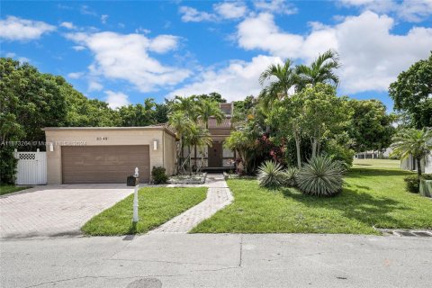 Villa ou maison à vendre à Tamarac, Floride: 3 chambres, 242.47 m2 № 1395957 - photo 1