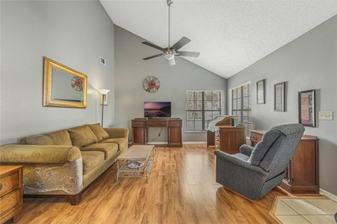 Dúplex en venta en Orlando, Florida, 2 dormitorios, 116.03 m2 № 1361682 - foto 3