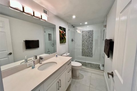 Copropriété à vendre à Hollywood, Floride: 2 chambres, 123.93 m2 № 1045614 - photo 26