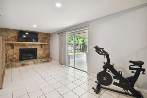 Casa en venta en Tampa, Florida, 4 dormitorios, 158.86 m2 № 1361636 - foto 20