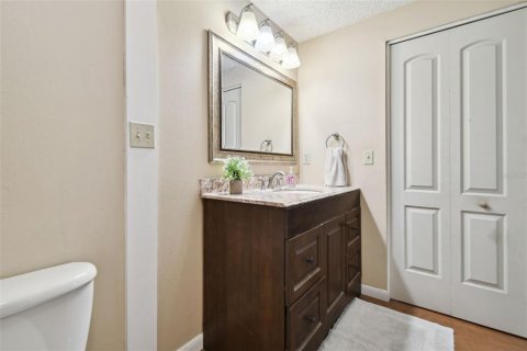 Casa en venta en Tampa, Florida, 4 dormitorios, 158.86 m2 № 1361636 - foto 30