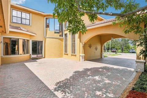 Casa en venta en Miramar, Florida, 5 dormitorios, 404.31 m2 № 1361466 - foto 6